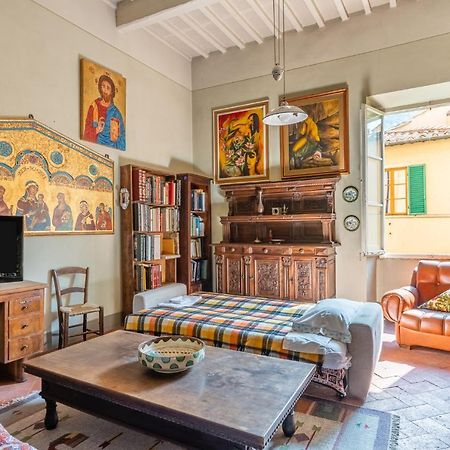 דירות פשיה La Casa Di Ida מראה חיצוני תמונה